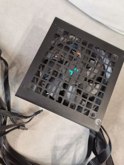 Лот: 25223824. Фото: 1. Блок питания deepcool 550w. Корпуса, блоки питания