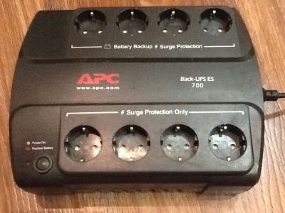 Лот: 3263324. Фото: 1. Неиспавный ИБП (apc back-ups es... ИБП, аккумуляторы для ИБП