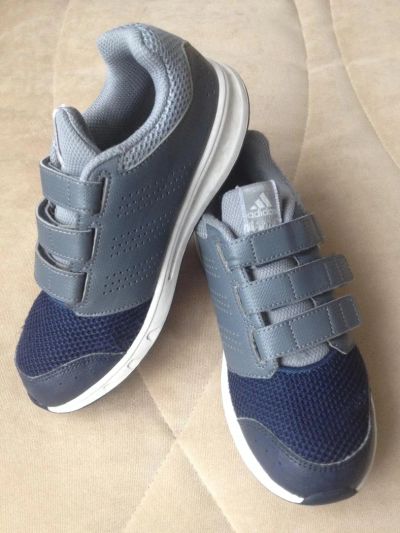 Лот: 10065178. Фото: 1. Кроссовки Adidas на липучках разм... Кеды, кроссовки