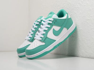 Лот: 24977236. Фото: 1. Кроссовки Nike SB Dunk Low. Кеды, кроссовки, слипоны