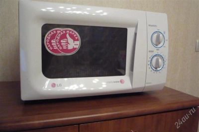 Лот: 994311. Фото: 1. Микроволновка LG MS-2022G. Микроволновки, мини-печи