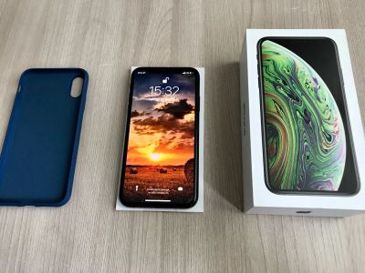 Лот: 17199525. Фото: 1. iPhone Xs 64Gb Space Grey. Смартфоны
