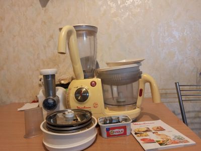 Лот: 19415723. Фото: 1. Кухонный комбайн. Кухонная