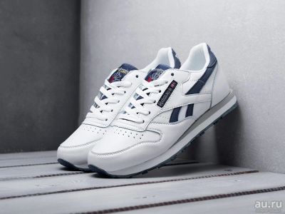 Лот: 6445976. Фото: 1. Кроссовки Reebok Classic Leather... Кеды, кроссовки, слипоны