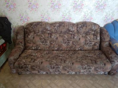 Лот: 9637787. Фото: 1. простой диван. Диваны