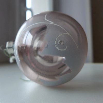 Лот: 4750281. Фото: 1. Елочная новогодняя игрушка "Серебристый... Гирлянды, шарики, новогодние аксессуары