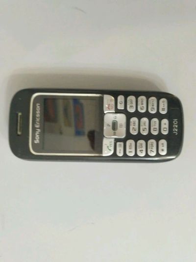 Лот: 12476431. Фото: 1. Sony Ericsson j220i. Кнопочные мобильные телефоны