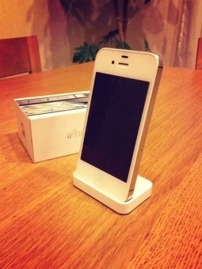 Лот: 3467869. Фото: 1. Apple iPhone 4S White 64GB | Завтра... Смартфоны