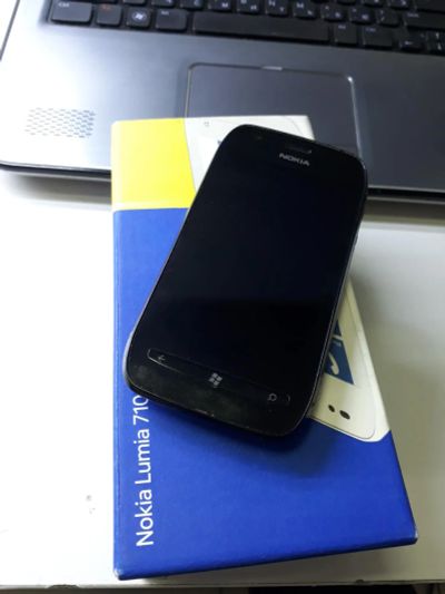 Лот: 11424306. Фото: 1. Nokia 710. Смартфоны
