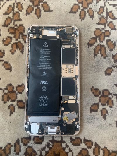 Лот: 18596054. Фото: 1. iPhone 6s на восстановление или... Смартфоны