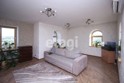 Лот: 20998255. Фото: 1. Продам 4-комн. кв. 105.3 кв.м... Квартиры, студии