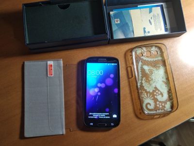 Лот: 14766139. Фото: 1. Samsung galaxy s3 полный комплект... Смартфоны