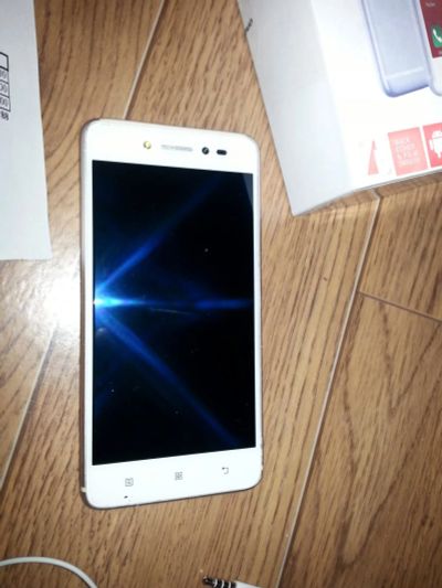Лот: 10698790. Фото: 1. lenovo s90. Другое (смартфоны, связь, навигация)