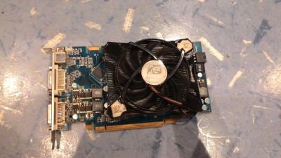 Лот: 6650581. Фото: 1. Видеокарта GT 9800. Видеокарты