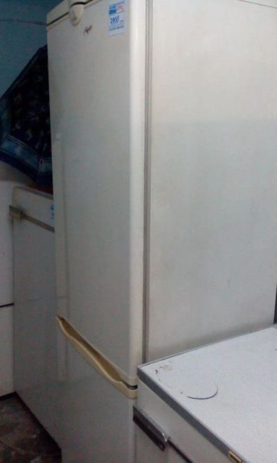 Лот: 10313574. Фото: 1. Холодильник Indesit 2042. Гарантия... Холодильники, морозильные камеры