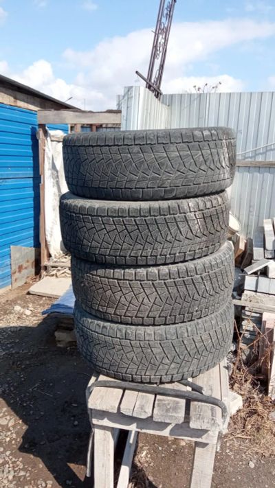 Лот: 20272003. Фото: 1. Шины 235/60 R16. Шины