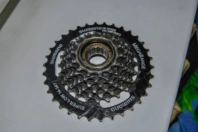 Лот: 13229226. Фото: 1. Трещётка Shimano 7 скоростей. Запчасти