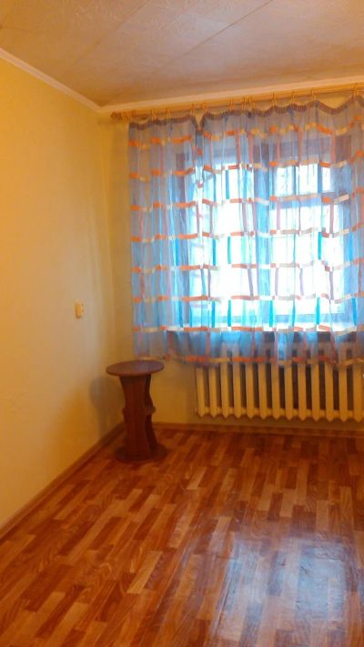 Лот: 6144185. Фото: 1. Сдам гостинку 26 Бакинских комиссаров. Квартиры, студии