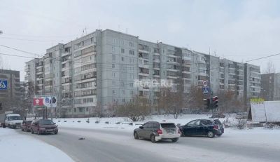 Лот: 5274275. Фото: 1. 1 комнатная квартира на 26 Бакинских... Квартиры, студии