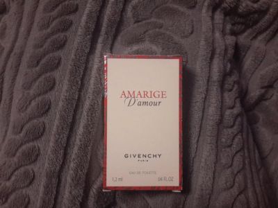 Лот: 11360593. Фото: 1. Amarige D'amour, Givenchy. Женская парфюмерия