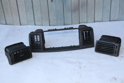 Лот: 7203797. Фото: 1. Воздуховоды Toyota Corolla Fielder... Салон