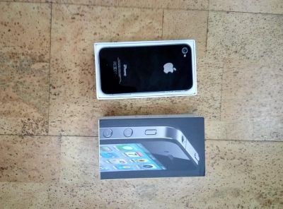 Лот: 8897332. Фото: 1. Iphone 4 32GB. Смартфоны