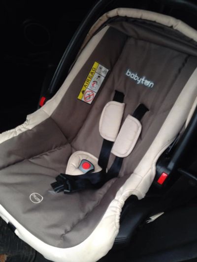Лот: 6331626. Фото: 1. Автокресло Babyton FB-806-Beige... Детские автокресла