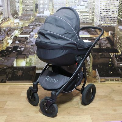 Лот: 11981343. Фото: 1. Коляска Tutis Zippy Sport 2в1. Коляски