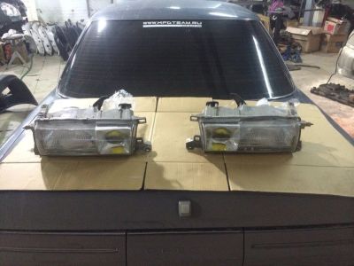 Лот: 9190415. Фото: 1. Фары toyota cresta gx81 jzx81. Оптика и освещение