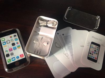 Лот: 5089917. Фото: 1. Iphone 5C. Смартфоны