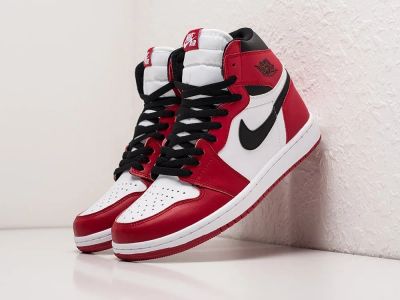 Лот: 12684599. Фото: 1. Кроссовки Nike Air Jordan 1 High... Кеды, кроссовки, слипоны
