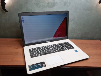 Лот: 19612925. Фото: 1. Asus 17,3 HD+/Pentium n3710 4x2... Ноутбуки