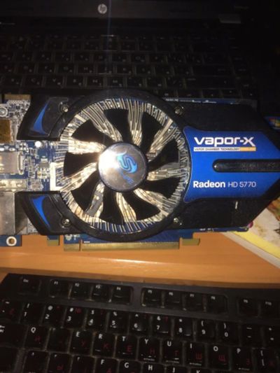 Лот: 14331564. Фото: 1. Видеокарта Sapphire Radeon HD... Видеокарты