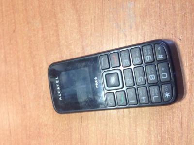 Лот: 4567055. Фото: 1. Сотовый телефон Alcatel 1010D... Кнопочные мобильные телефоны