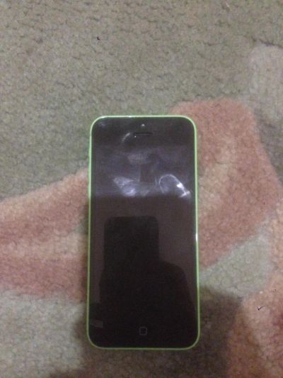Лот: 8415291. Фото: 1. iPhone 5C 32GB б/у. Смартфоны