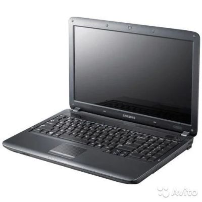 Лот: 9594607. Фото: 1. Ноутбук Samsung NP-R525-JS03RU. Ноутбуки