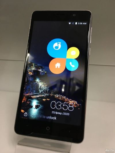 Лот: 15564986. Фото: 1. Смартфон Leagoo M5. Смартфоны