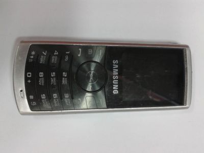 Лот: 6318075. Фото: 1. Сотовый телефон Samsung J150... Кнопочные мобильные телефоны
