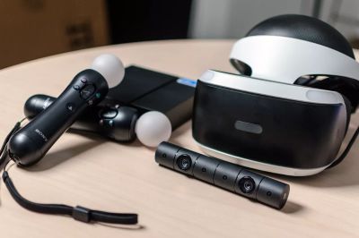 Лот: 16943113. Фото: 1. PS4 (1 TB) + PS VR + PS Move. Игровые приставки, консоли