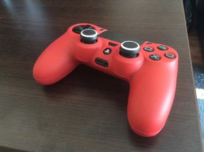 Лот: 11891500. Фото: 1. Dualshock 4. Аксессуары для игровых приставок, консолей, геймпады