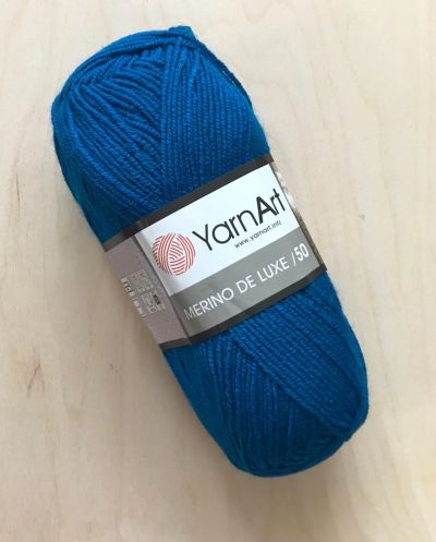 Лот: 18187470. Фото: 1. Пряжа YarnArt Merino de Luxe 50... Ткани, нитки, пряжа