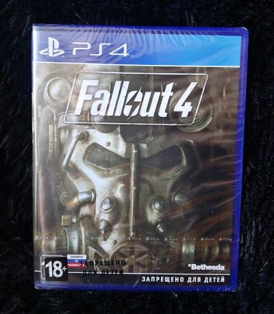 Лот: 14350677. Фото: 1. Fallout 4 PS4 Новый в упаковке. Игры для консолей