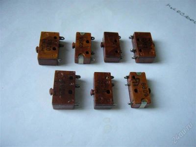 Лот: 853415. Фото: 1. Микропереключатели МП1-1 - 3шт... Разъёмы