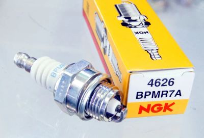 Лот: 21364966. Фото: 1. Свеча зажигания NGK 4626 BPMR7A... Запчасти для лодок, катеров, лодочных моторов