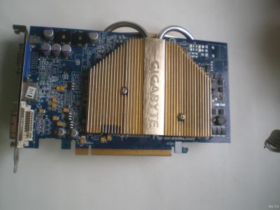 Лот: 14533866. Фото: 1. Видеокарта Gigabyte GV-RX80L256V... Видеокарты
