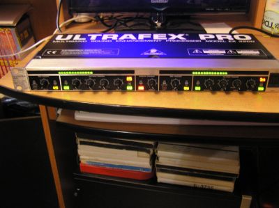 Лот: 17743548. Фото: 1. Процессор Behringer Ultrafex PRO... Микшеры, предусилители, микрофонные эффекты
