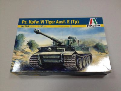 Лот: 4484983. Фото: 1. Tiger I Ausf.E/III / Italery 286... Военная техника