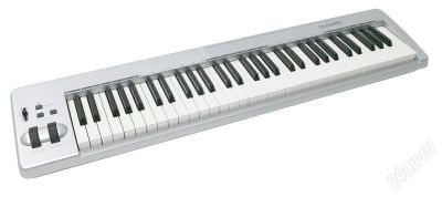 Лот: 2488404. Фото: 1. клавиатура midi m-audio (midiman... Клавишные
