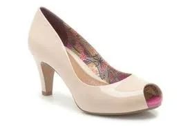 Лот: 14835994. Фото: 1. Туфли с открытым носком Clarks. Туфли