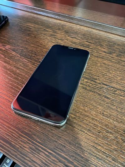 Лот: 15860919. Фото: 1. iphone X 64 GB. Чехлы, бамперы